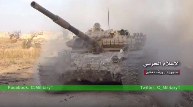 Quân đội Syria siết chặt thòng lọng quanh thành trì phiến quân Xe tăng quân đội Syria tấn công trên chiến trường Đông ghouta