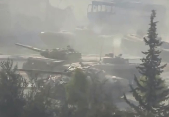 Chùm video chiến sự Syria: Kinh hoàng những trận chiến đường phố Lực lượng tăng thiết giáp Syria chiến đấu trên chiến trường đô thị Aleppo