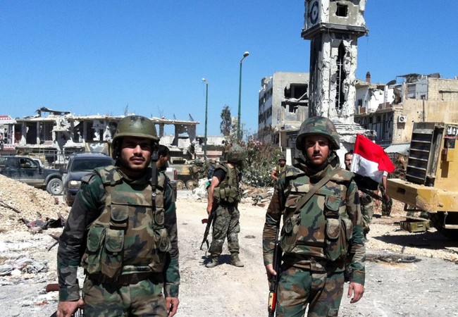 Video chiến sự Syria: Cận cảnh tử địa Aleppo trong khói lửa Những binh sĩ quân đội Syria trên chiến trường Aleppo