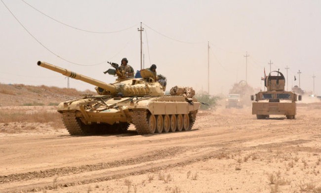 Video: Quân đội Iraq giải phóng 23 khu dân cư khỏi IS Một đơn vị tăng thiết giáp Iraq đang tiến về hướng thành phố Mosul