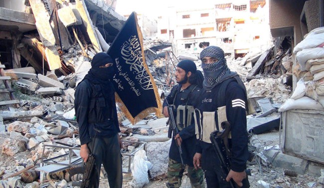 Chiến sự Syria: Phiến quân cố thủ đông Aleppo bác bỏ tối hậu thư gọi hàng Nhóm chiến binh thánh chiến Jabhat al-Nusra trên chiến trường Aleppo