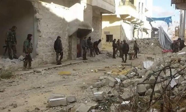 Phiến quân bắt 150 tay súng định đầu hàng quân đội Syria ở Aleppo Chiến binh thánh chiến bắt đầu cảm thấy suy sụp tinh thần chiến đấu