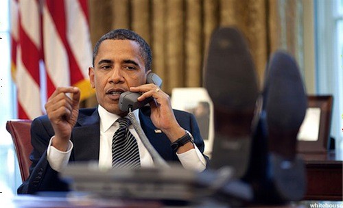 Ông Obama sử dụng “điện thoại đỏ” cảnh báo Nga Tổng thống Mỹ Barack Obama