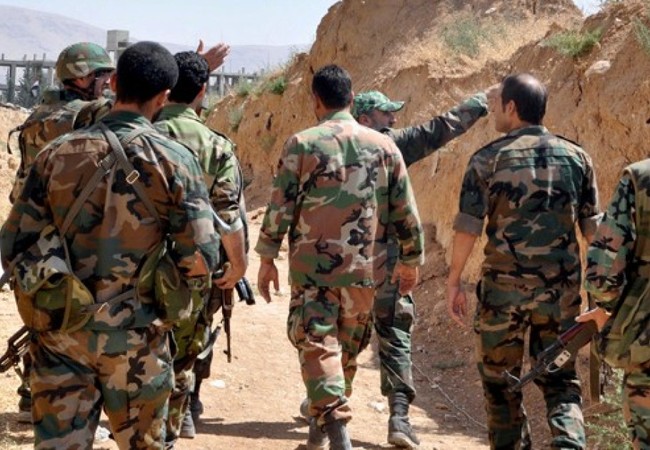 Quân đội Syria điều binh lực mạnh giải quyết phiến quân ngoại vi Damascus Binh sĩ sư đoàn cơ giới số 4 trên chiến trường Damascus