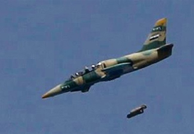 Chiến sự Aleppo: Không quân Syria đánh phá phiến quân, dọn đường tấn công lớn Không quân Syria không kích (ảnh minh họa)