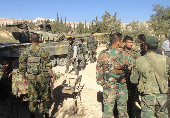 Không quân Syria không kích ác liệt IS ở Deir ez Zor Binh sĩ Syria trên chiến trường Deir ez Zor