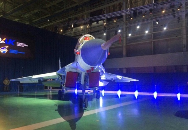 Nga thử tiêm kích đa nhiệm mới MiG-35++ Máy bay MiG-35 trong triển lãm giới thiệu sản phẩm của tập đoàn