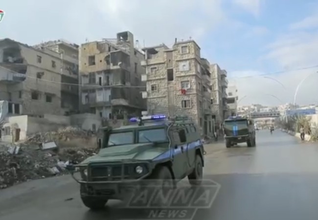Video Syria: Lính quân cảnh Chechnya ở tử địa Aleppo Đơn vị quân cảnh Nga trên đường thực hiện nhiệm vụ ở Aleppo