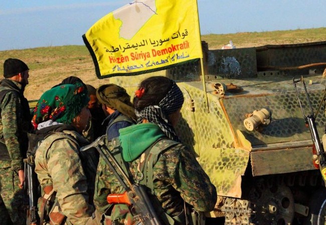 IS đánh lui dân quân người Kurd ở Lực lượng Dân chủ Syria SDF trên chiến trưởng tỉnh Raqqa