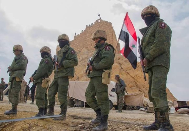 Chiến sự Syria: Quân Assad đánh bật IS, chiếm dãy núi chiến lược ở Palmyra (video) Lực lượng đặc nhiệm Săn IS bảo vệ thành phố Palmyra