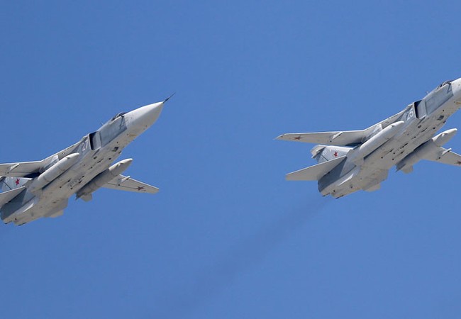 Nga giáng đòn đoạt mạng 19 chỉ huy phiến quân Syria (video) Máy bay ném bom chiến trường Su-24 ở Syria (ảnh minh họa)