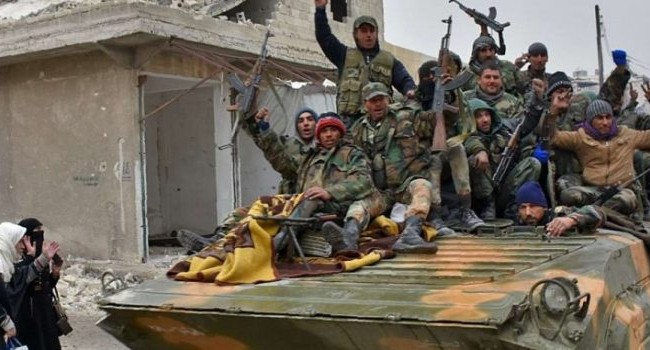 Chiến binh IS phơi thây la liệt sau trận đánh ở đông Aleppo (video) Quân đội Syria tiến công trên vùng nông thôn Aleppo