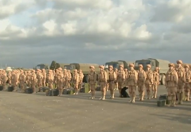 Quân đội Syria tăng cường tấn công, dồn ép IS trên chiến trường Lực lượng công binh Nga bắt đầu hoạt động rà phá bom mìn ở Palmyra