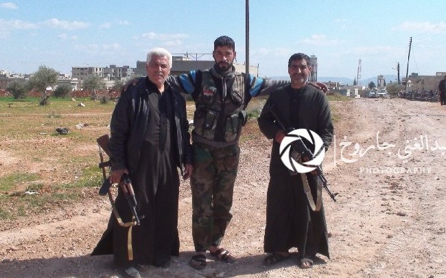 Quân đội Syria đập tan đợt tấn công thánh chiến vào thị trấn chiến lược ở Hama Những dân quân người Sunni, tham gia bảo vệ thị trấn Qomhara, Hama