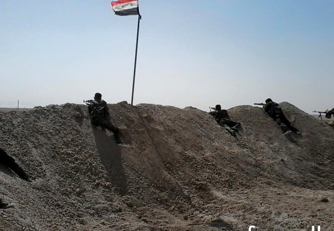 Chảo lửa Deir Ezzor: Trực thăng Nga thoát tên lửa chống tăng, quân đội Syria phá vây IS Binh sĩ lữ đoàn 104 Vệ binh Cộng hòa trên chiến trường Deir Ezzor