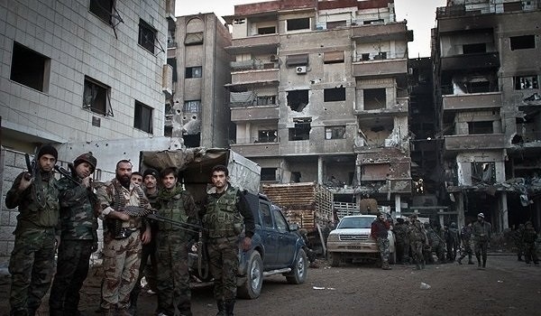 Quân đội Syria tử chiến phiến quân cố thủ ngoại ô Damascus (video) Các đơn vị quân đội Syria chuẩn bị cuộc tấn công vào quận Jobar