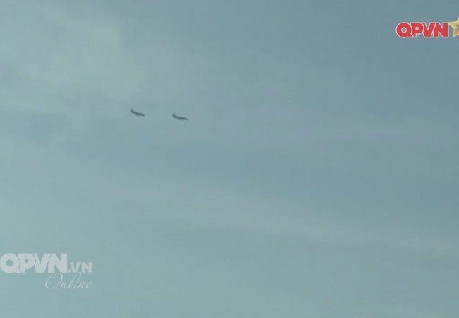 Chiến đấu cơ Su-30MK2 Việt Nam phóng tên lửa, bắn đạn thật (chùm video) Không quân Việt Nam diễn tập sẵn sàng chiến đấu