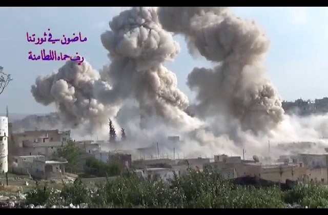Nga ném bom nhiệt áp san phẳng trận địa phiến quân thánh chiến Syria (video) Không quân Nga không kích ác liệt ở Hama