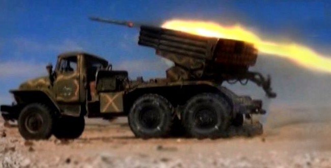 “Hổ Syria” tập kích chiến tuyến phiến quân tại Hama (video) Pháo binh quân đội Syria tấn công trên chiến trường Hama