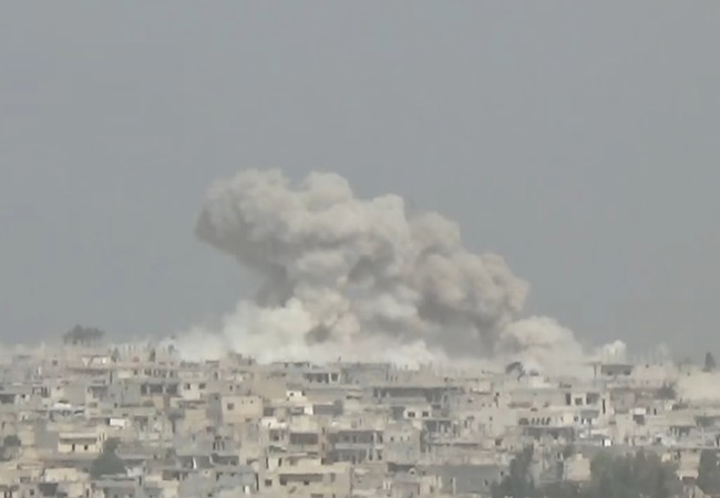 Không quân Nga-Syria ồ ạt giáng đòn sấm sét vào phiến quân ở Hama (video) Không quân Nga - Syria không kích ác liệt vùng nông thôn miền bắc Hama