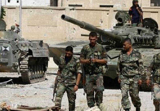 Quân đội Syria giao chiến ác liệt với IS trên vùng nông thôn Aleppo Binh sĩ quân đội Syria trên chiến trường Aleppo