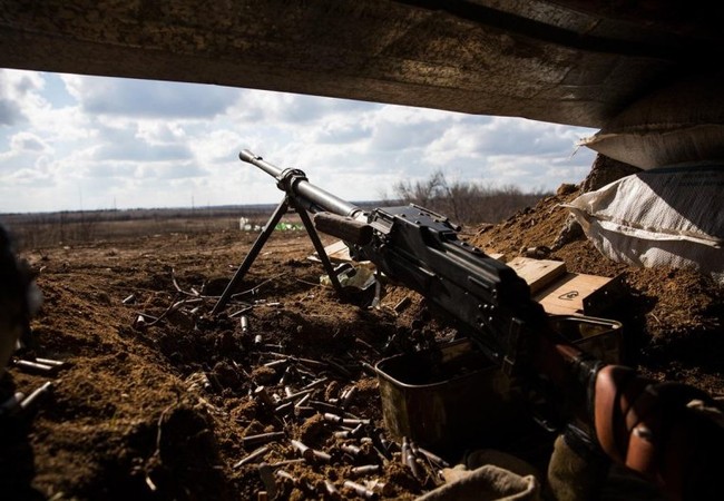 Chiến sự Donbass, quân đội Ukraine tấn công hỏa lực vào Donesk (video) Cuộc xung đột không lối thoát trong khu vực Donbass