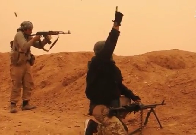 Quân đội Syria đập tan cuộc tấn công của IS cắt tiếp vận Aleppo IS tấn công tuyến đường tiếp vận đến Aleppo