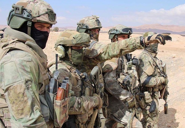 Đặc nhiệm Speznas Nga - Sát thần giấu mặt trên chiến trường Syria (ảnh-video) Một phân đội đặc nhiệm Nga trên chiến trường Palmyra