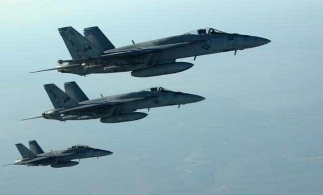 Không quân Mỹ lại bất ngờ tập kích quân đội Syria ở đông nam Damascus Lực lượng không quân liên minh do Mỹ dân đầu ở Syria