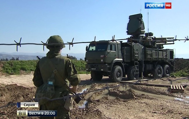 Chiến sự Syria: Pantsir-S1 đảm trách nhiệm vụ gì căn cứ không quân Nga? Tổ hợp pháo - tên lửa phòng không Pantsir - S1 trên căn cứ không quân Hmeymim