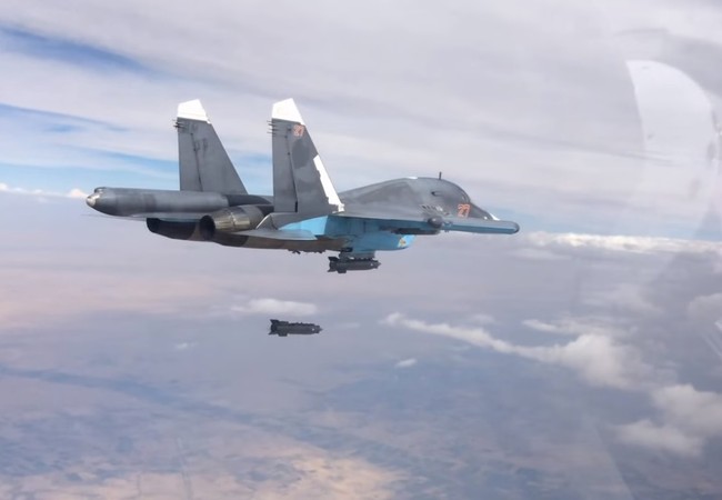 Chiến đấu cơ Nga giáng đòn hủy diệt đoàn xe IS tại Palmyra (video) Máy bay Su-34 không quân Nga không kích ở Syria (ảnh minh họa)