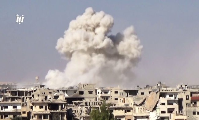 Quân đội Syria trút hỏa lực hủy diệt phiến quân cố thủ Daraa (video) Không quân, pháo binh Syria tấn công ác liệt thành phố Daraa
