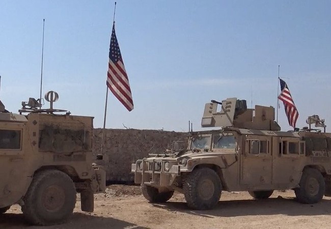 Trực thăng Apache Mỹ xung trận cùng người Kurd đánh IS ở Syria (video) Xe thiết giáp của quân đội Mỹ trên chiến trường tỉnh Raqqa