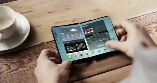 Cận cảnh smartphone màn hình gập đầu tiên của Samsung Một mô hình smartphone hoàn toàn khác biệt,