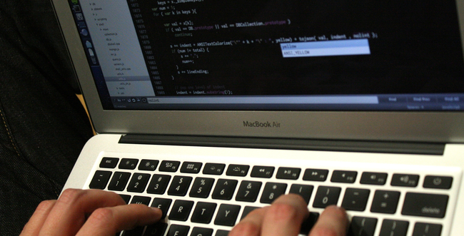 AI tạo ra dòng code hoàn chỉnh chỉ dựa vào ảnh chụp màn hình Đến nghề trí tuệ như Coder cũng bị Trí thông minh nhân tạo (AI) nhăm nhe đánh cắp