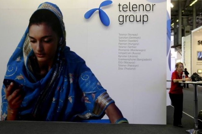 Myanmar và cú sốc do bùng phát công nghệ, mạng xã hội Quảng cáo của Telenor, một trong những nhà cung cấp dịch vụ viễn thông đang hoạt động tại thị trường bùng nổ Myanmar - Ảnh: Reuters