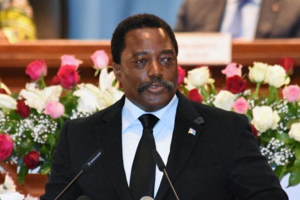 Chính phủ Congo ra lệnh giảm tốc độ Internet để hạn chế mạng xã hội Tổng thống Joseph Kabila không chấp nhận từ chức khi nhiệm kỳ của ông hết hạn vào tháng 12 tới