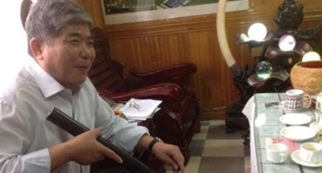 Đại gia “điếu cày” Lê Thanh Thản thâu tóm khách sạn Phương Đông Ông Lê Thanh Thản.
