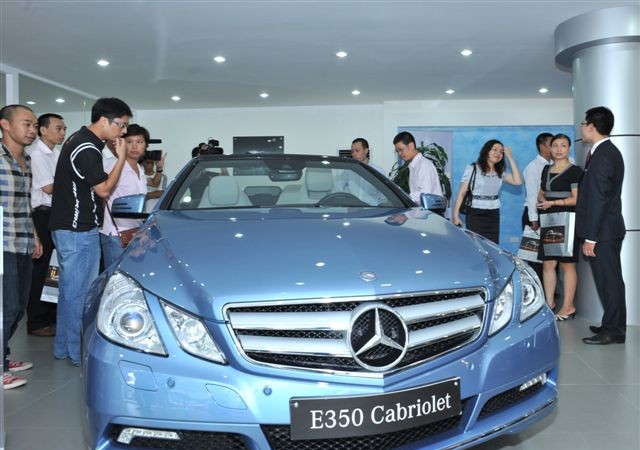 Một chiếc ô tô phải chịu bao nhiêu loại thuế, phí khi lưu hành? Ảnh minh họa