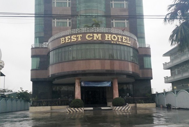 Khởi tố đại gia Cà Mau mua dâm trẻ 14 tuổi Ông Tiêu Văn Luận là Chủ khách sạn Best Cà Mau, khách sạn lớn nhất tỉnh Cà Mau hiện nay.