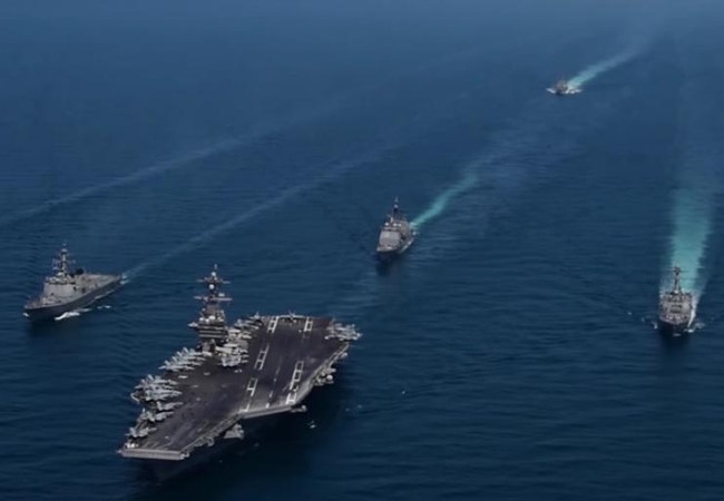 Tránh chọc giận Trung Quốc, Mỹ không đưa tàu sân bay vào Hoàng Hải Cụm tấn công tàu sân bay USS Carl Vinson và tàu khu trục Hàn Quốc. Ảnh: RT