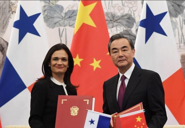 Panama cắt đứt quan hệ ngoại giao, Đài Loan chấn động Ngày 13/6/2017, Trung Quốc và Panama thiết lập quan hệ ngoại giao. Ảnh: Reuters