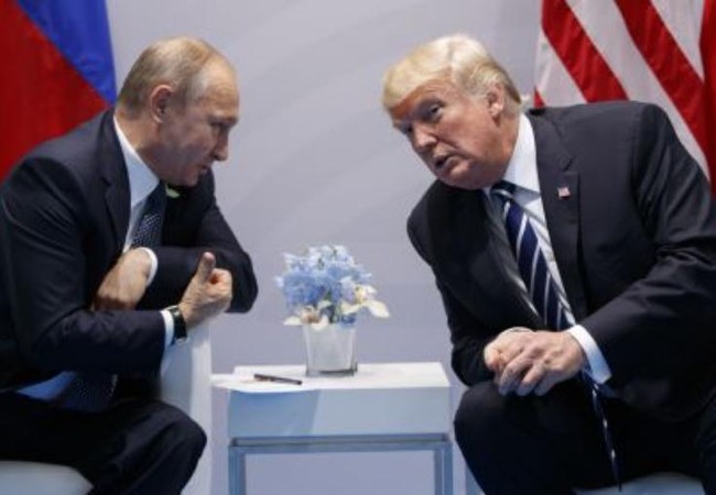 Nga, Mỹ sa vào Tổng thống Nga Vladimir Putin và Tổng thống Mỹ Donald Trump.