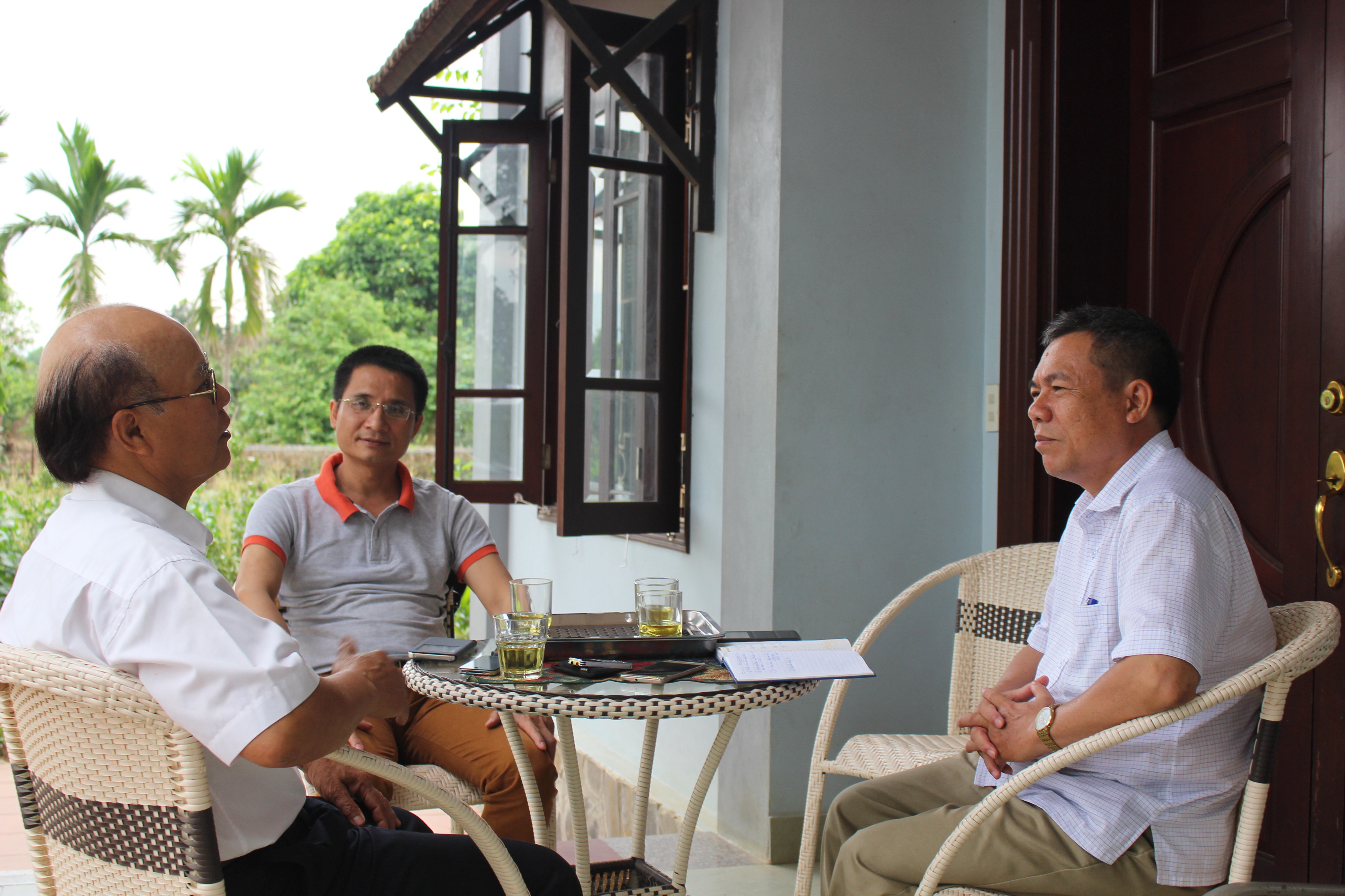 Cựu Đại sứ Lê Văn Bàng: Mỹ có thể giúp cân bằng lực lượng Biển Đông - ảnh 1