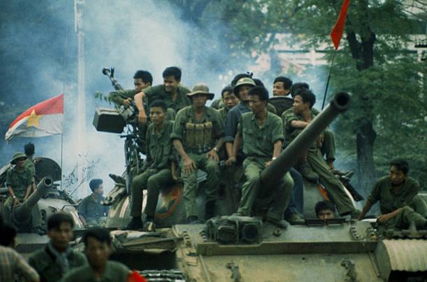 Giải phóng Sài Gòn: Những khoảnh khắc sống mãi với thời gian (chùm ảnh) - ảnh 6