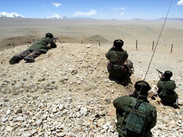 Trung - Ấn đối đầu biên giới: Tình hình ngày càng bất lợi cho Trung Quốc - ảnh 1