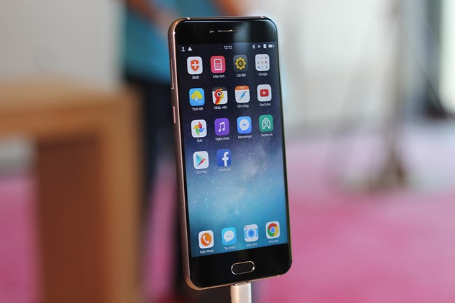 Video trên tay và ảnh thực tế Bphone 2017 - ảnh 10