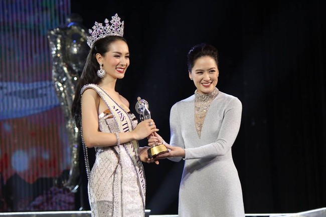 Vẻ đẹp 'vạn người mê' của Tân Hoa hậu chuyển giới Thái Lan - ảnh 7