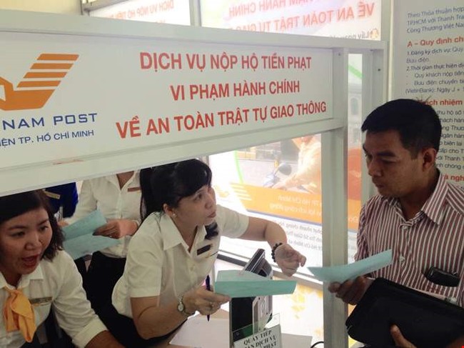 Khẩn trương triển khai các dịch vụ hành chính công qua Bưu điện - ảnh 1