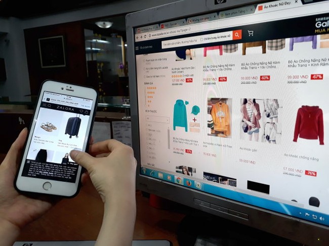 Báo động “sập bẫy” mua sắm online - ảnh 1